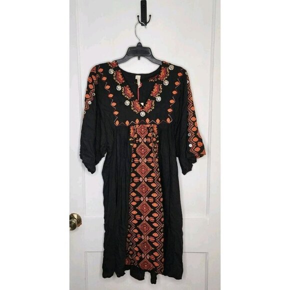 Raga Dresses & Skirts - Anthropologie Raga Midi Dress Size M Rala Black Embroidered V-Neck Boho New